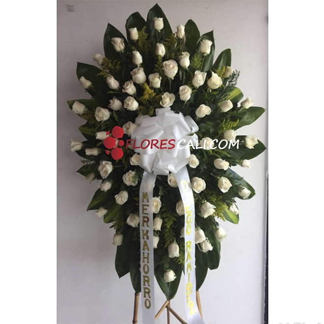 Corona fúnebre blanca 
