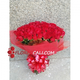 Bouquet de 100 rosas Dia de la Madre flores en cali