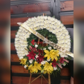 Corona fúnebre circular lirios flores cali